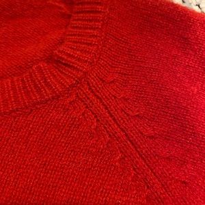 Men’s J Crew 100% Lambs Wool sweater, Red, Size medium, perfect condition